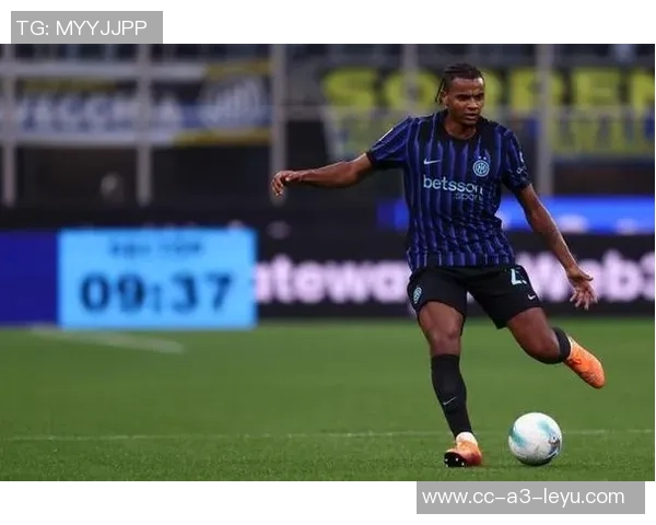 阿坎吉谈换位策略:黄牌压力下我愿意承担更多风险 阿坎吉谈换位策略:黄牌压力下我愿意承担更多风险