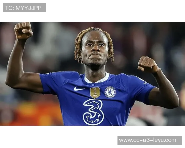 努诺冬窗求援三人西汉姆欲争齐尔克泽对抗罗马